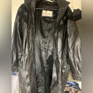 Vintage Excelled Women’s Black Leather Jacket Size L